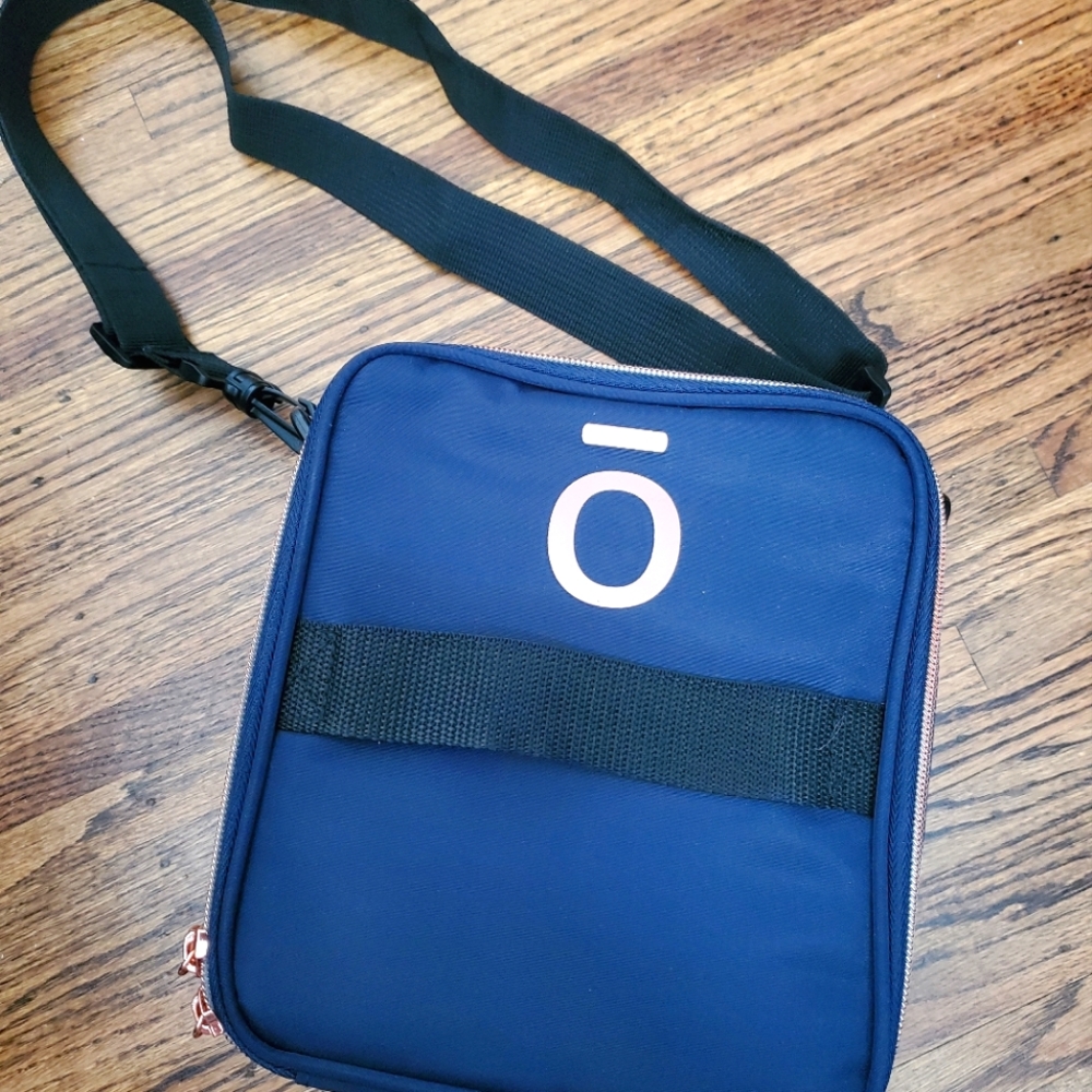 Essential oil adjustable bag